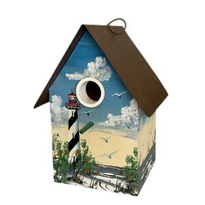 BERNADOS Original Arts & Crafts Hand-Painted St. Augustine Lighthouse Birdhouse